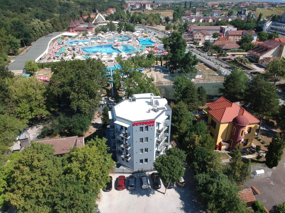 Octogon Hotel Baile Felix Exterior photo